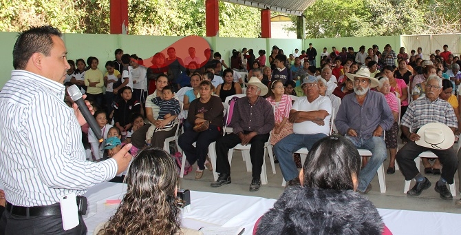 Poza256