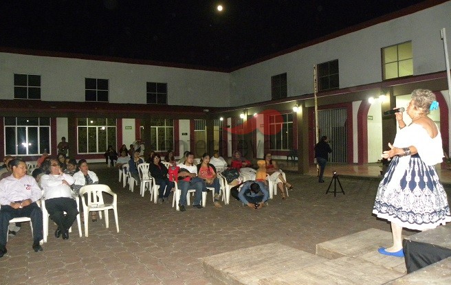 Voces del romance, en Casa de Cultura