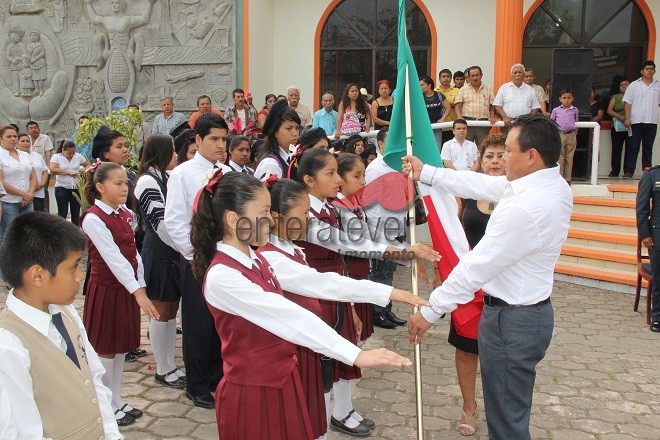 Escoltas juran lealtad