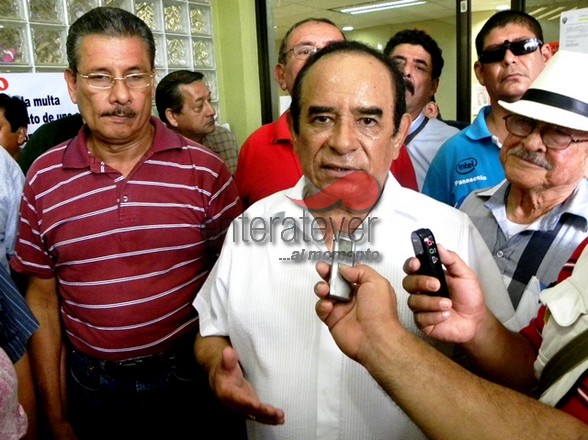 Rechaza Héctor Cruz denuncia y destitución