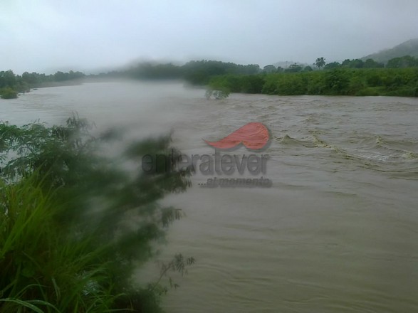 Aumenta su caudal el río Cazones aunque aun no llega a su escala crítica.