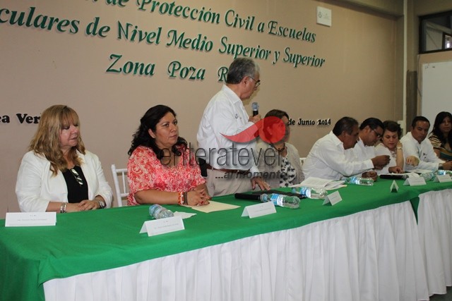 Obligan a escuelas privadas de Poza Rica instalar sus unidades de prevención interna