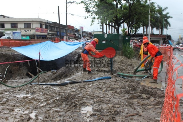 Parados trabajos de CAEV en la línea de 24 pulgadas, debido a las lluvias