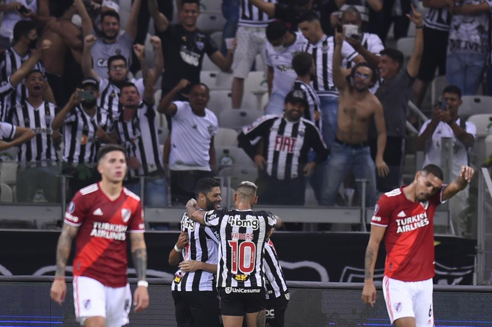 Libertadores: Atlético Mineiro y Flamengo semifinalistas - Enteratever