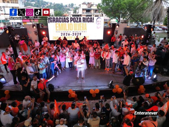 “Poza Rica ya decidió”: Emilio Olvera celebra su constancia de mayoría arropado por más de 4 mil personas en la Plaza Cívica 18 de marzo