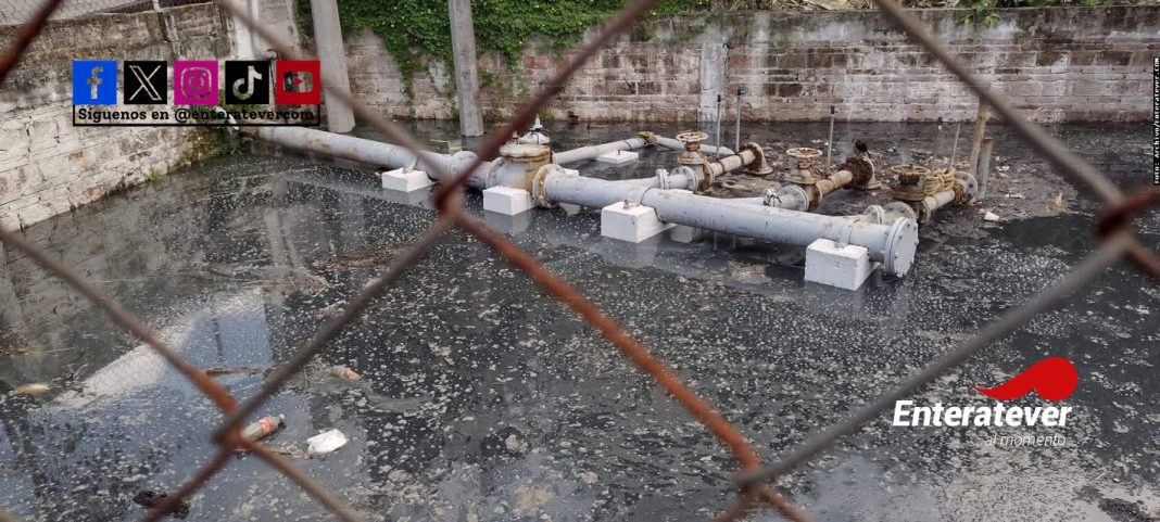 Cada que el cárcamo tiene una falla escurren aguas negras