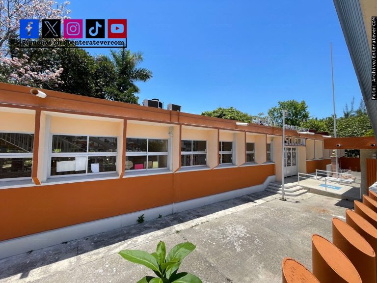 Implementan clases en línea en la Escuela Primaria María Enriqueta por falla eléctrica