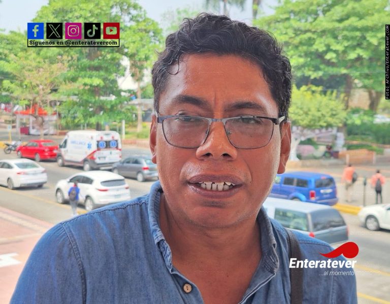 Habitantes de la colonia Fraternidad Antorchista exigen red de agua potable