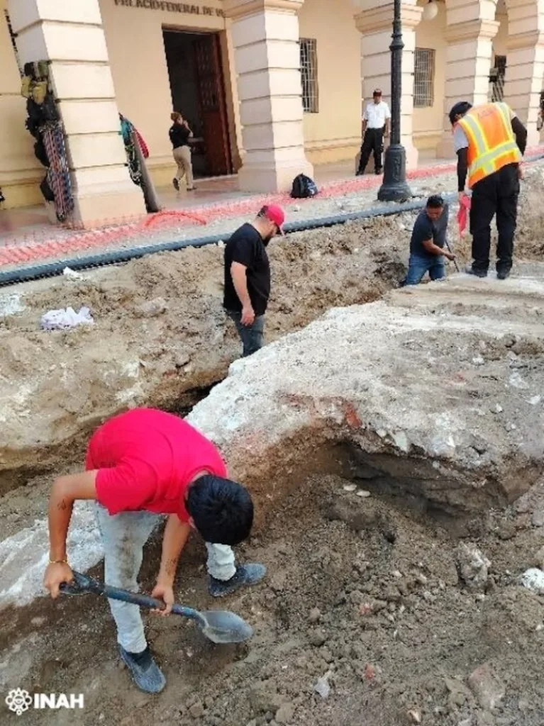 Salvamento arqueológico recupera, en tiestos y restos materiales, 500 años de historia veracruzana