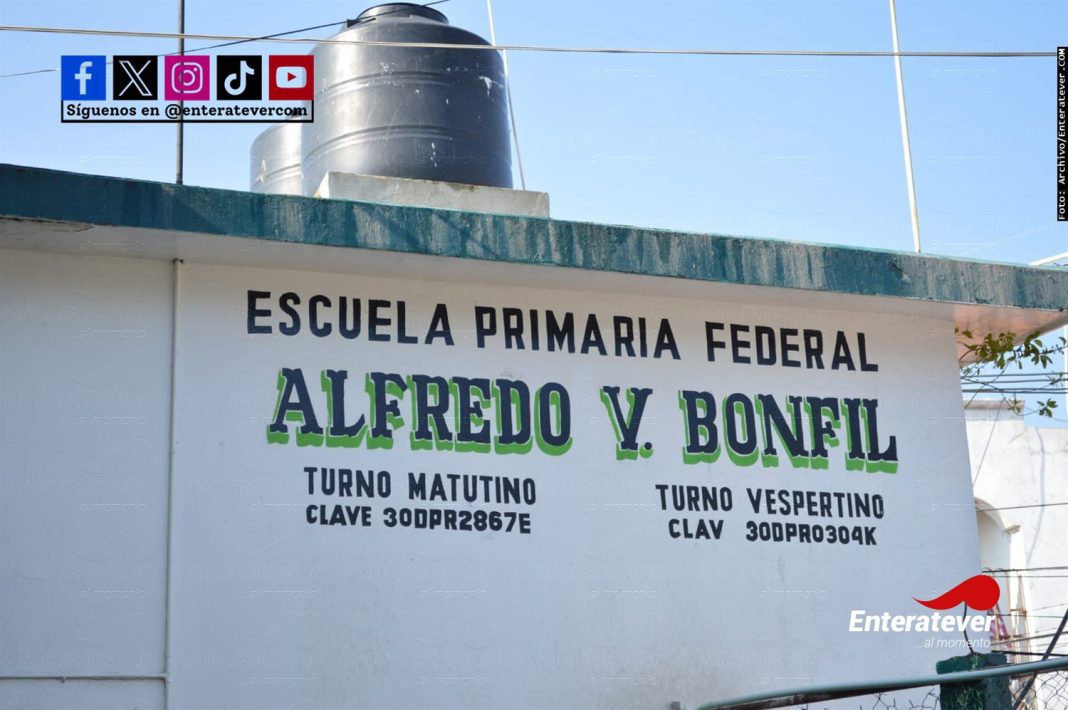 Reubicarán la primaria Alfredo V. Bonfil por riesgos de seguridad en Petromex